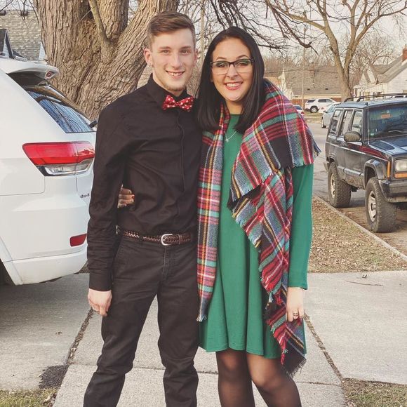 Meet your Posher, Andrea - Picture 1 of 1